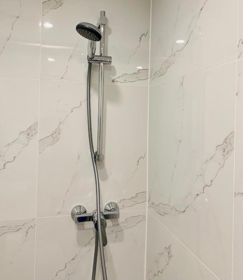 Gaestehaus Zur Uni Klinik Exklusives Apartment Mit Kueche Und Badezimmer Хомбург Экстерьер фото