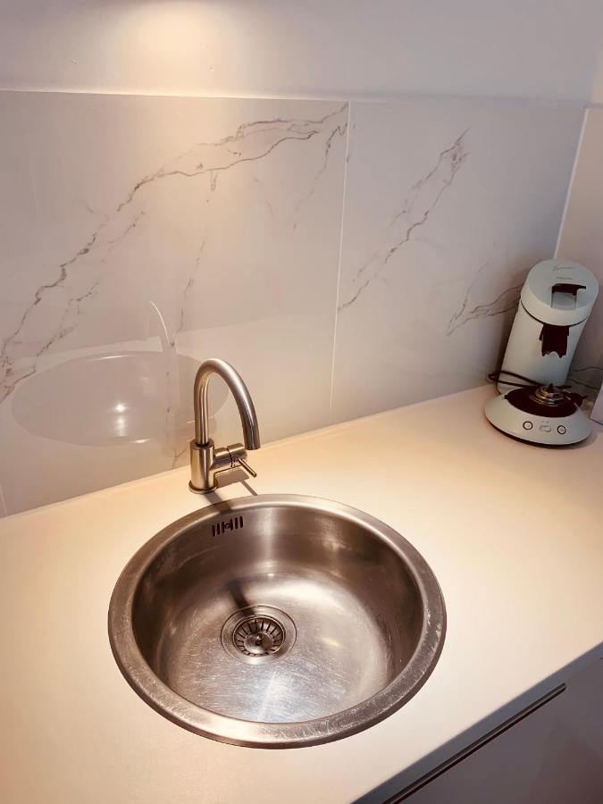 Gaestehaus Zur Uni Klinik Exklusives Apartment Mit Kueche Und Badezimmer Хомбург Экстерьер фото