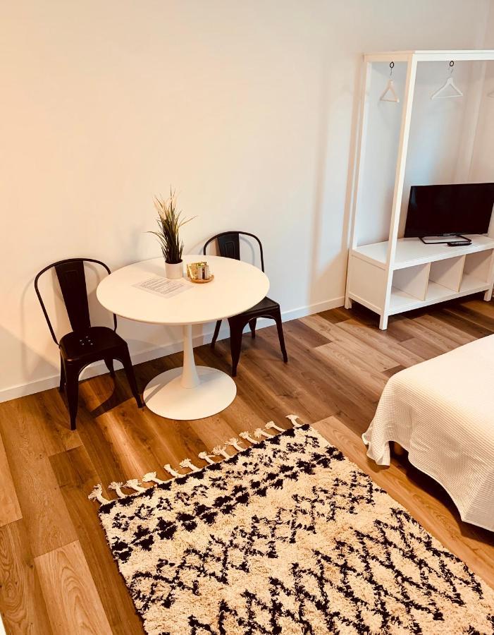 Gaestehaus Zur Uni Klinik Exklusives Apartment Mit Kueche Und Badezimmer Хомбург Экстерьер фото